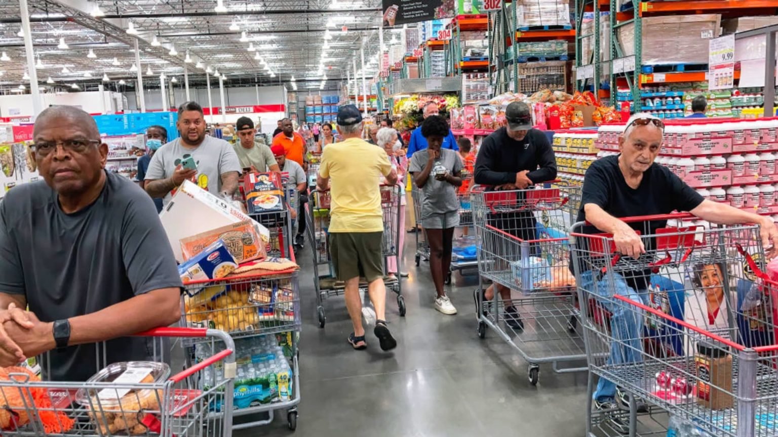 Costco isn’t raising membership fees after earnings beat expectations