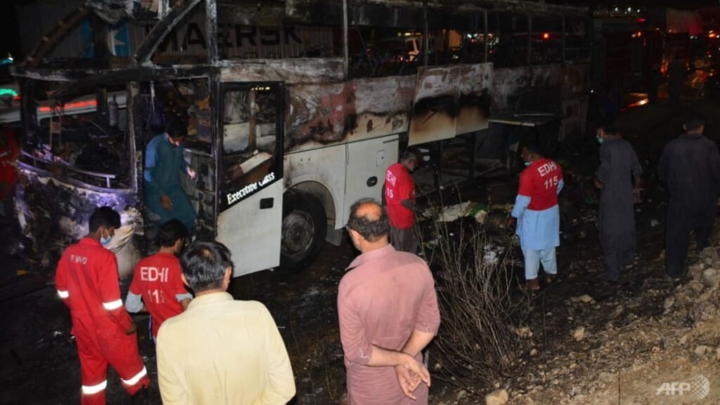 18 flood victims killed in Pakistan bus fire
