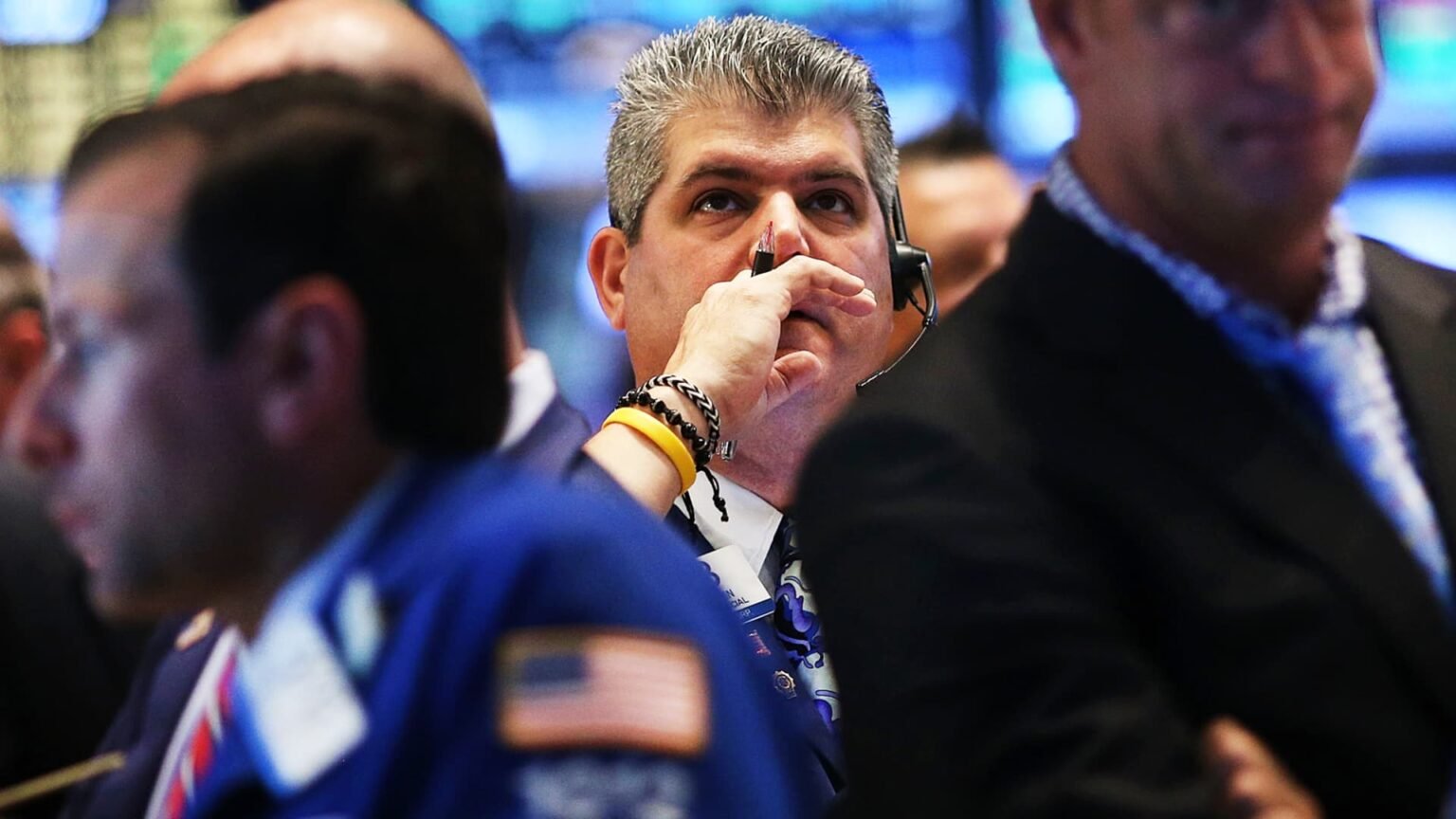 Dow futures fall 170 points to start week with key inflation data, earnings ahead
