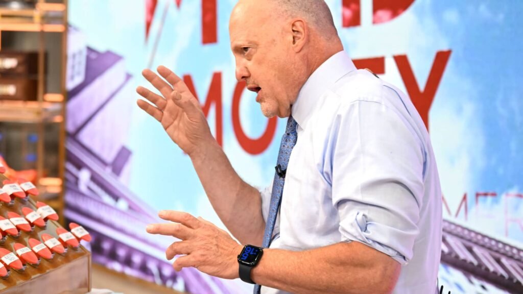 Jim Cramer says 3 factors foreshadowed Thursday’s market comeback