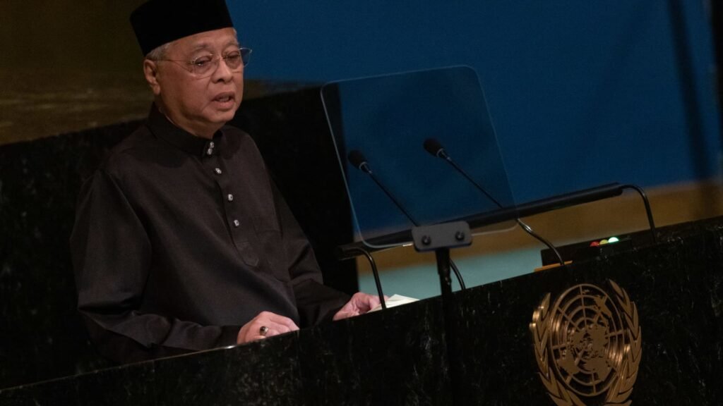 Malaysia’s prime minister dissolves parliament, calls snap polls