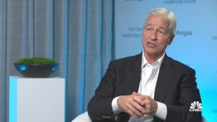 Jamie Dimon says UK government deserves benefit of the doubt after sparking market turmoil