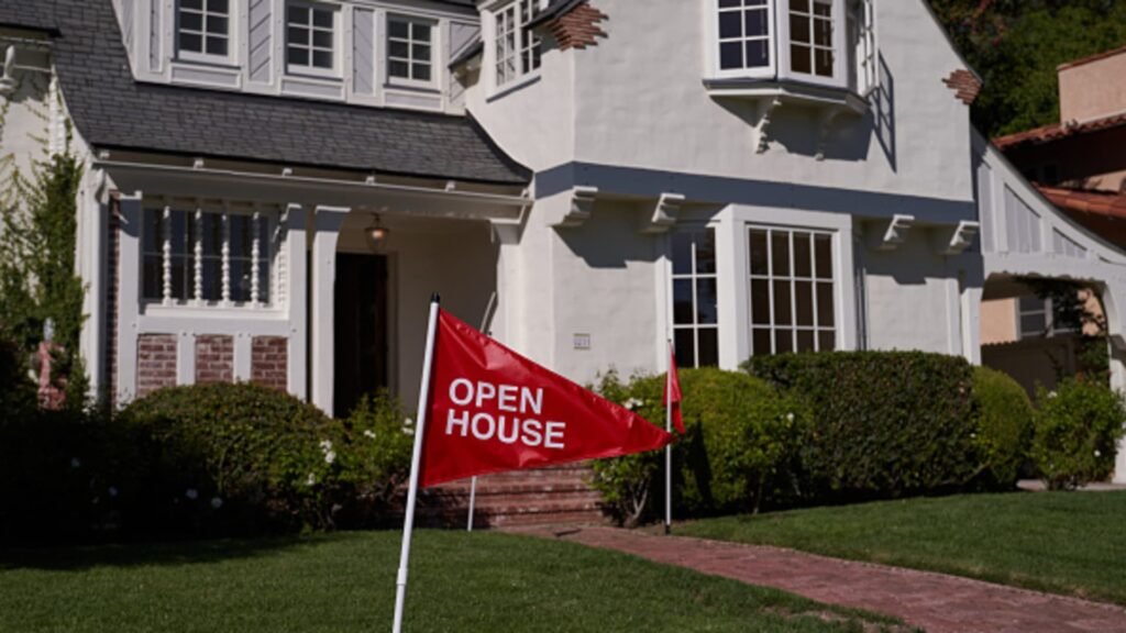 Demand for riskier home loans is high as interest rates soar