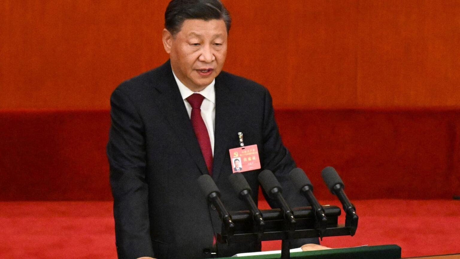 Alibaba, Tencent shares plummet 11% alongside China tech stocks as Xi tightens grip on power