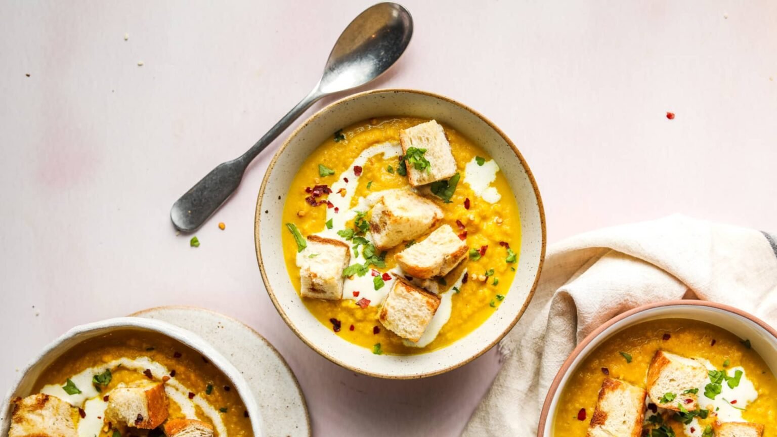 Foods that boost your immune system: 4 nutritionists share what they eat during the cold season