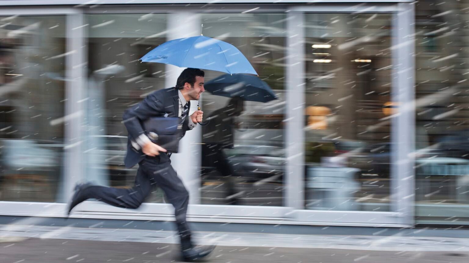 Prepare your finances for a recession despite strong GDP report, warn financial advisors: ‘Plan for more disruption’