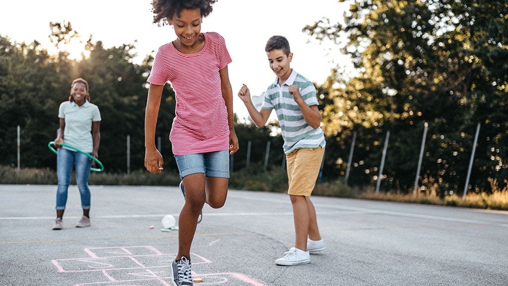 Kids thrive with ‘sittervising’ instead of constant parental involvement, experts say