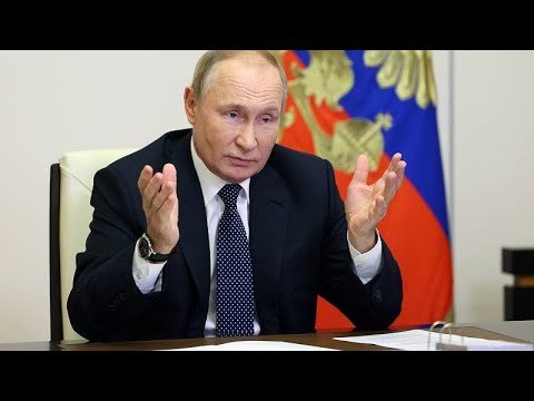 Putin vows to ‘stabilise’ Ukrainian regions as he signs annexation decrees