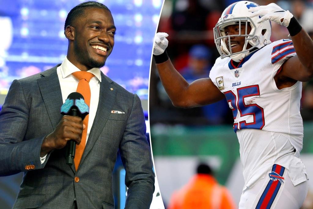 Robert Griffin III, LeSean McCoy get into Twitter spat after Broncos jab