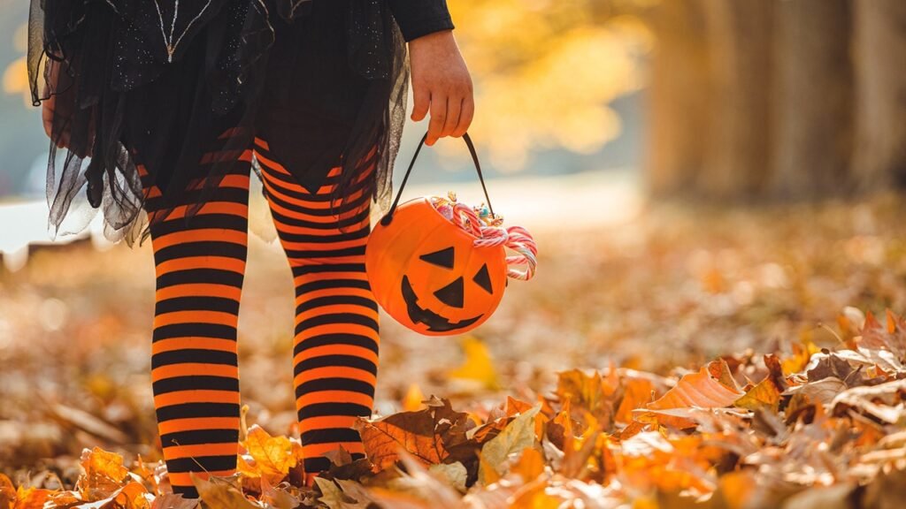 Parents sound off as PA school district nixes Halloween costume parades for kids