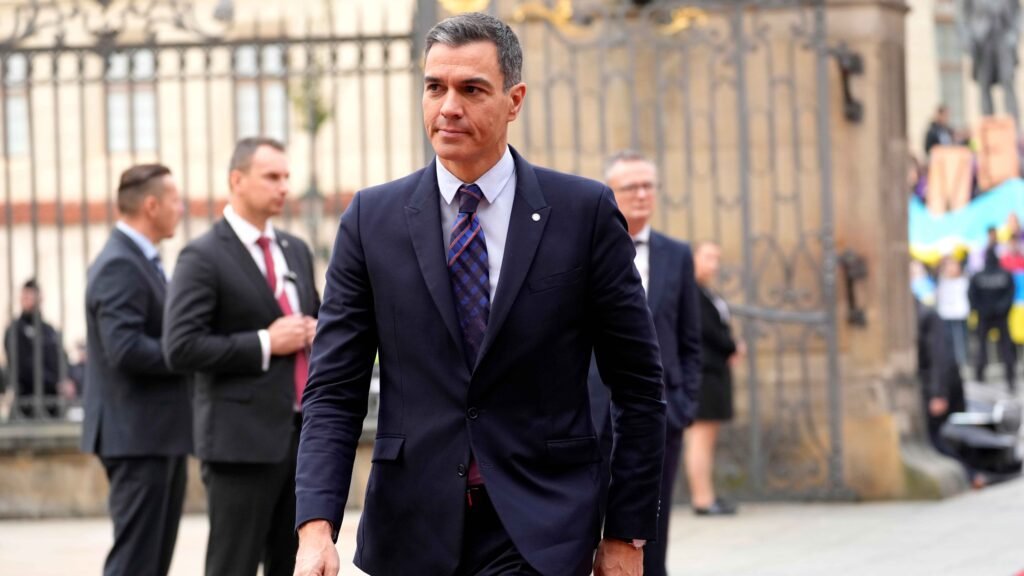 Spain announces $2.9 billion in new subsidies for households battling energy inflation