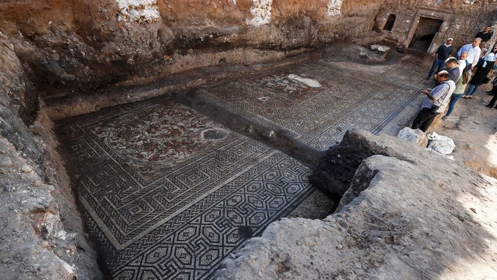Syria digs up ‘rare’ Roman mosaic in former rebel stronghold