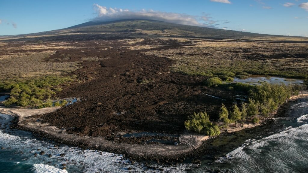 Earthquakes shake Hawaii’s Mauna Loa volcano during unrest, cause minor damage