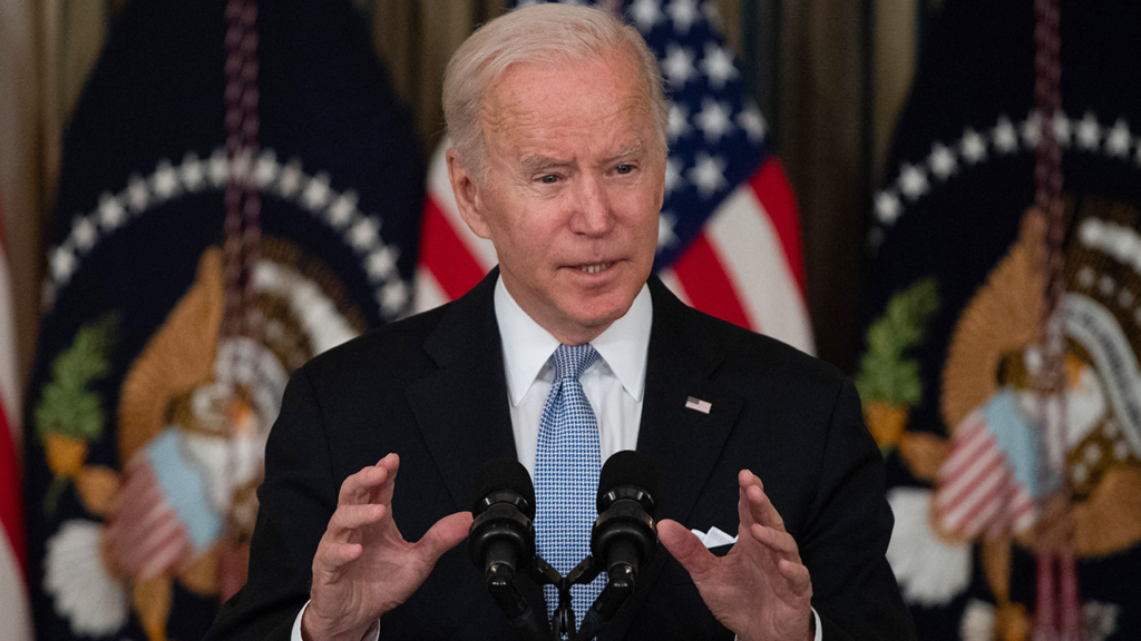 Biden blasted for telling young girl ‘no serious guys until you’re 30’: ‘Creepy Joe is at it again’