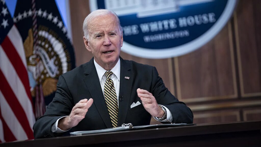 Man indicted for Biden death threat, CEOs sound alarm on economy and more top headlines
