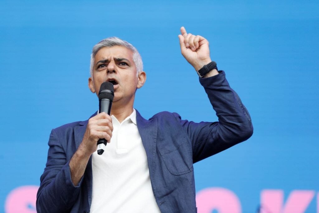London Mayor Sadiq Khan slammed for 7,000 mile flight to climate change summit: ‘Hasn’t he heard of Zoom?’