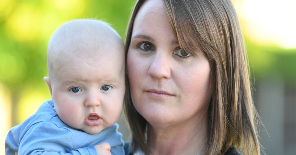 Mum ‘utterly humiliated’ after being ‘told off’ for breastfeeding son at museum
