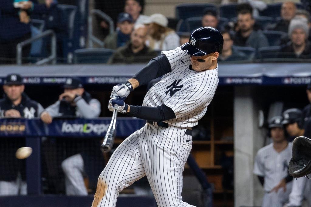Anthony Rizzo proves value as Yankees future now up in the air