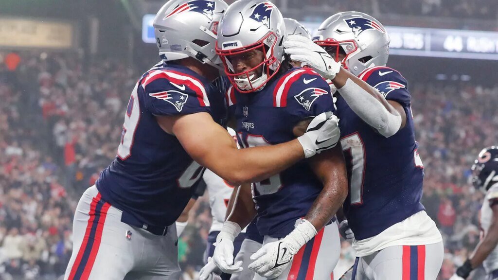 Patriots’ Jakobi Meyers gets honest about Mac Jones leaving mid-game