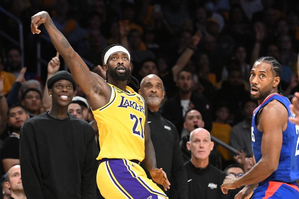 Lakers’ 3-point shooting woes reach historic level