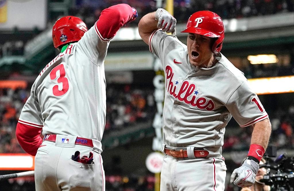 Phillies show they can take punch making World Series upset possible