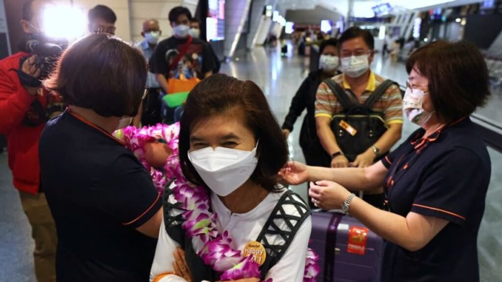Taiwan welcomes back visitors after ending COVID-19 quarantine rules