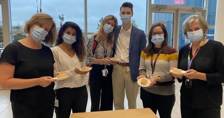 Montreal hospital caters to Indigenous patients by adding bannock to meal trays