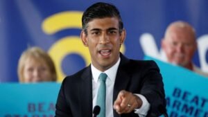 Rishi Sunak: The super-rich former banker who will be the first person of color to lead Britain