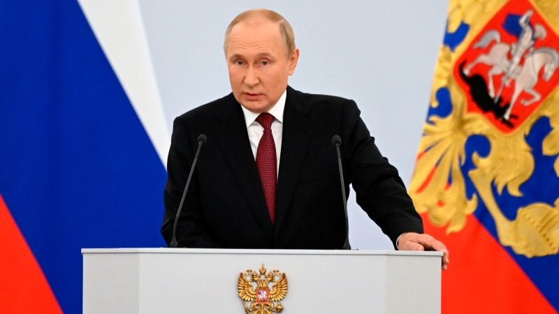 Putin has his back to the wall with the clock ticking ever louder
