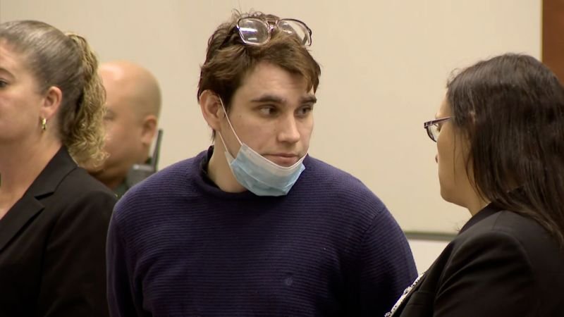 Parkland shooting: Jurors will examine the AR-15 used as they deliberate possible death sentence