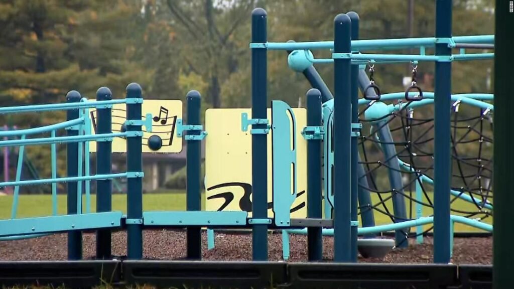 Homeowners blast explicit music to protest playground noise