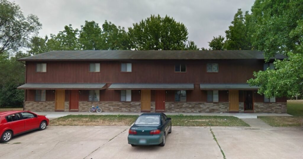 Missouri police chief is charged with drug trafficking after overdose death at his home