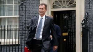 UK delays budget as new prime minister tries to fix ‘economic crisis’