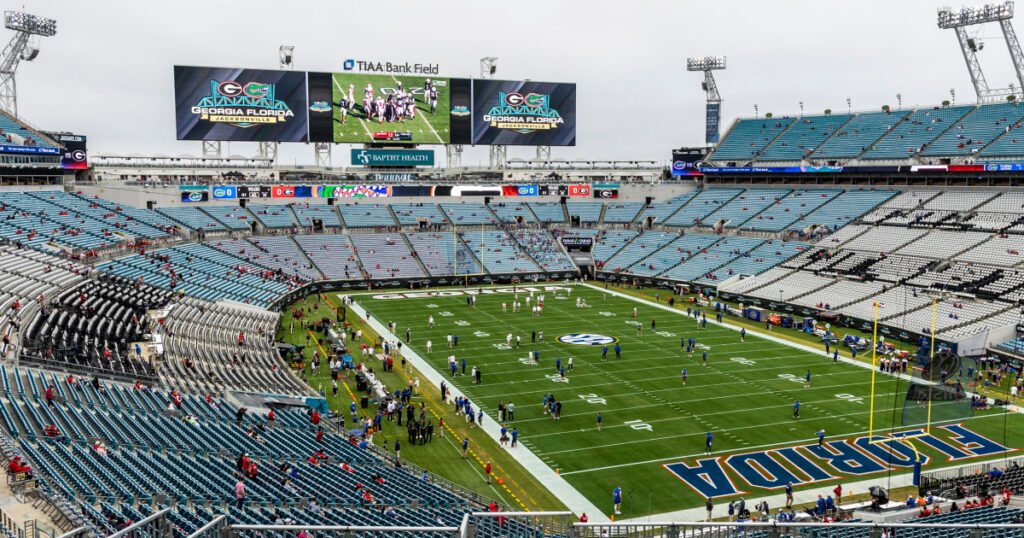 Officials condemn ‘cowardly’ and ‘despicable’ antisemitic messages supporting Ye at Florida-Georgia football game