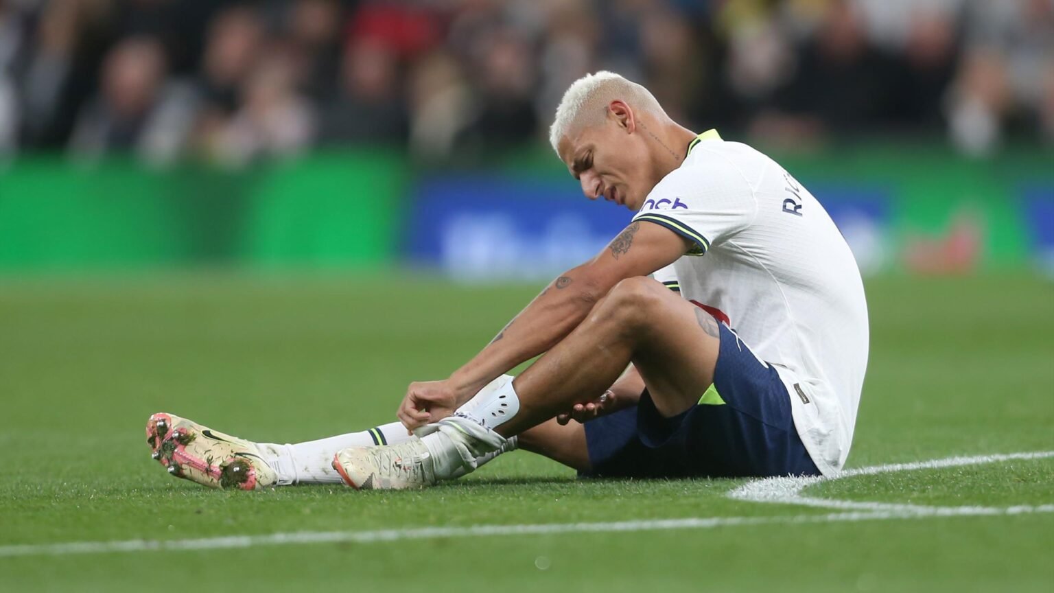 ‘Even walking hurts’ – Richarlison tearfully admits he may miss the World Cup after calf injury