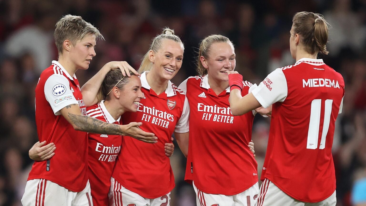 Arsenal 3-1 Zurich: Jordan Nobbs and Lina Hurtig goals see Gunners return to top of Champions League group