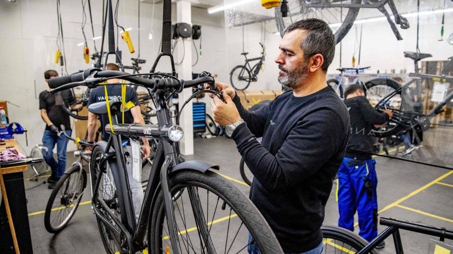 VanMoof says cost of living crisis ‘very good’ for ebike sales