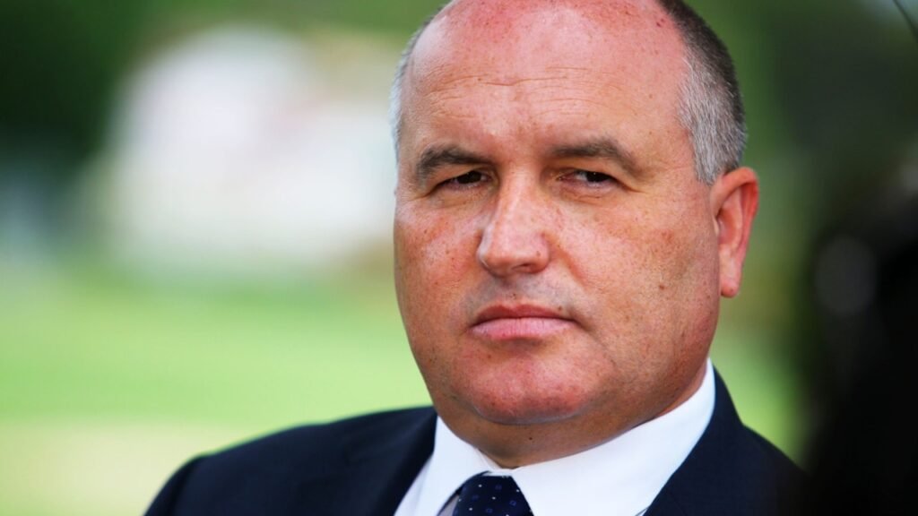 Liberal Party wants somebody more from the ‘conservative side’: David Elliott