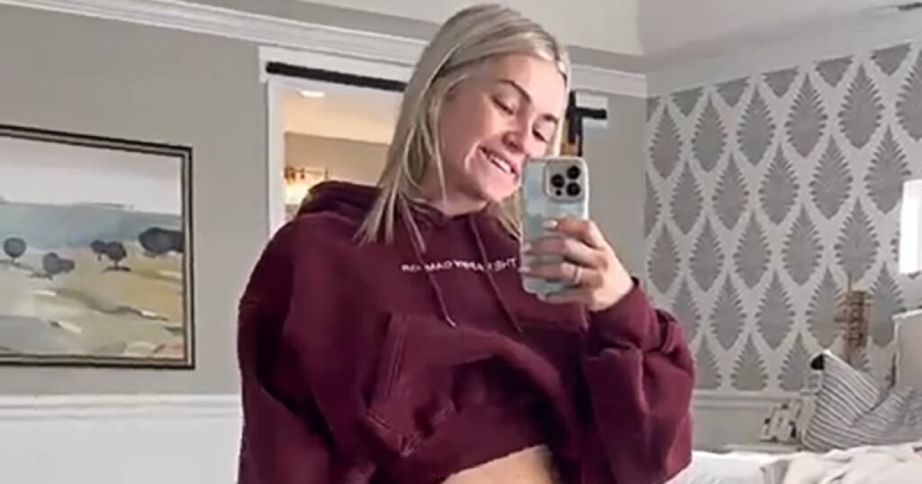 ‘Dancing With the Stars’ Pro Lindsay Arnold’s Baby Bump Album Ahead of 2nd Child’s Arrival: Pregnancy Photos