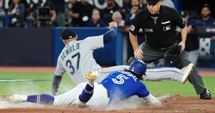 Blue Jays eliminated from wild card series by Mariners in 10-9 game