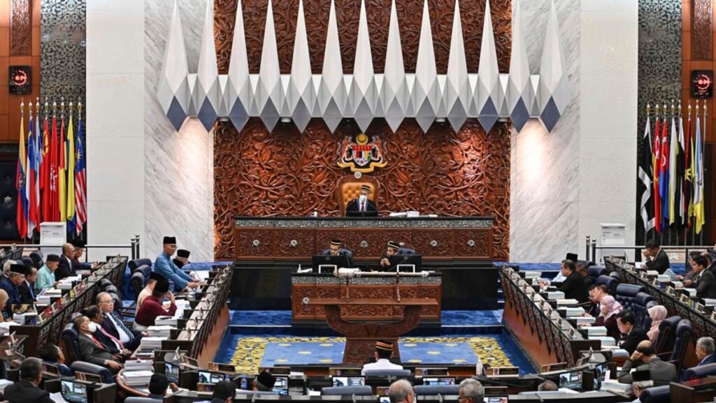 5 key takeaways from Malaysia’s 2023 budget