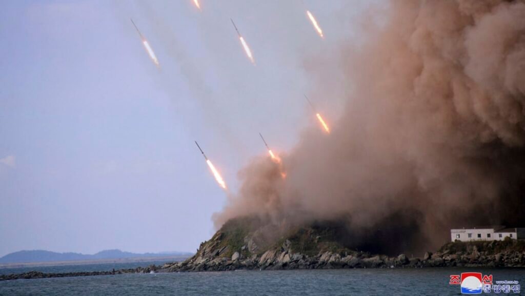 Two Koreas exchange warning shots near sea border amid tensions