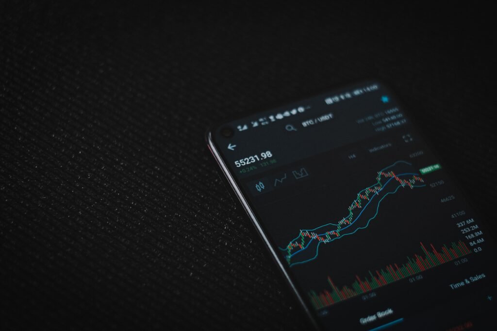 Best Crypto to Buy Now 20 October – IMPT (IMPT), Aave (AAVE), Uniswap (UNI), XRP, D2T