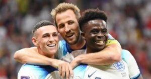 ‘Every member of the England team will do their duty and fight like lions’