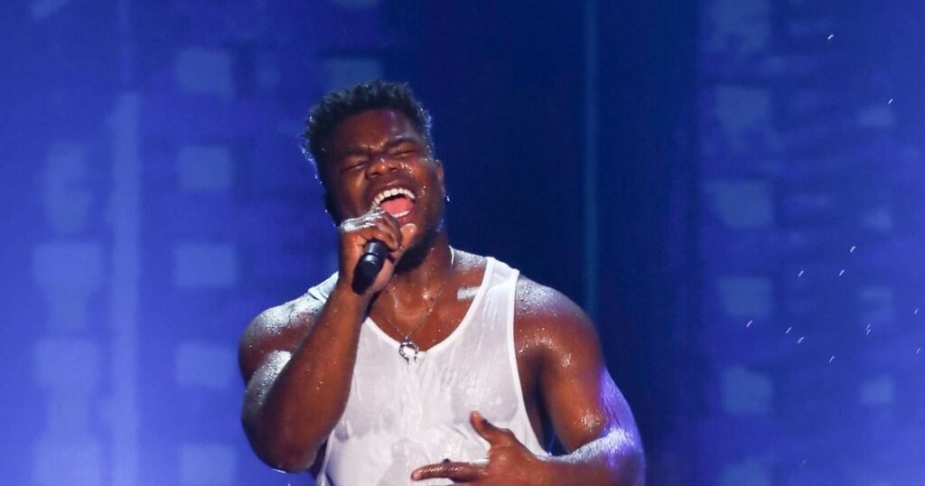 Missing X-Factor star Levi Davis ‘made mystery €30 payment’ before disappearing