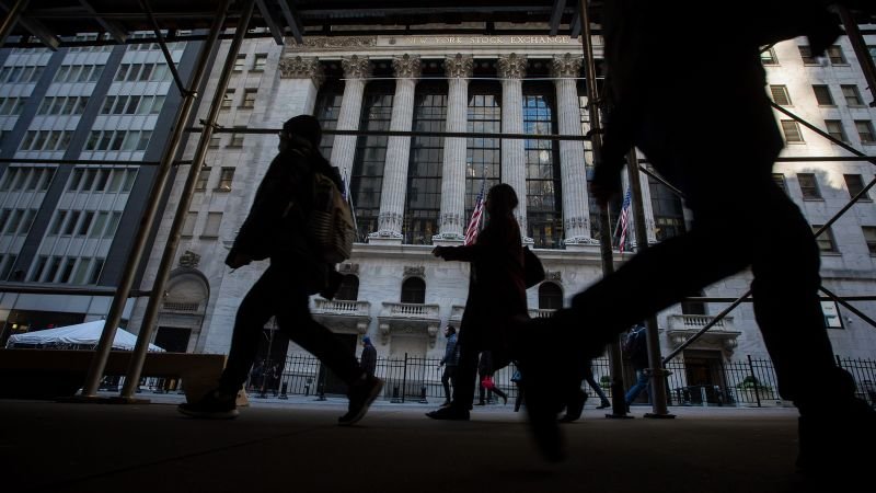 Americans’ wealth slips further after massive loss in the spring