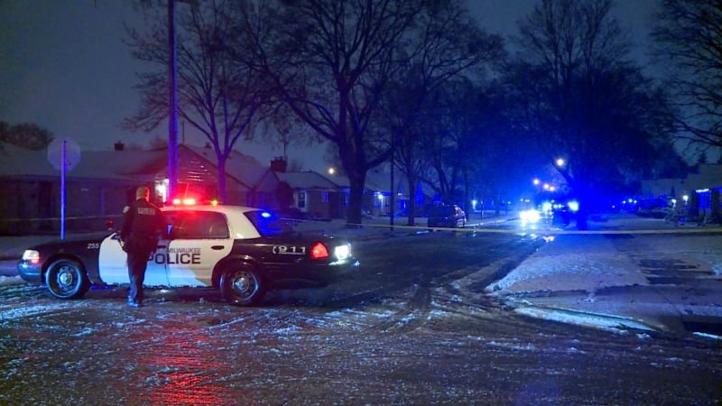 Postal worker shot to death while delivering mail in Milwaukee