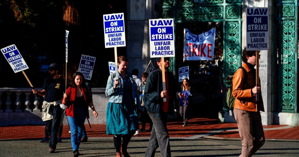 Some University of California graduate students end strike