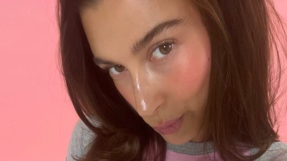 How to Pull Off TikTok’s “Cold Girl” Makeup Trend, According to the Pros