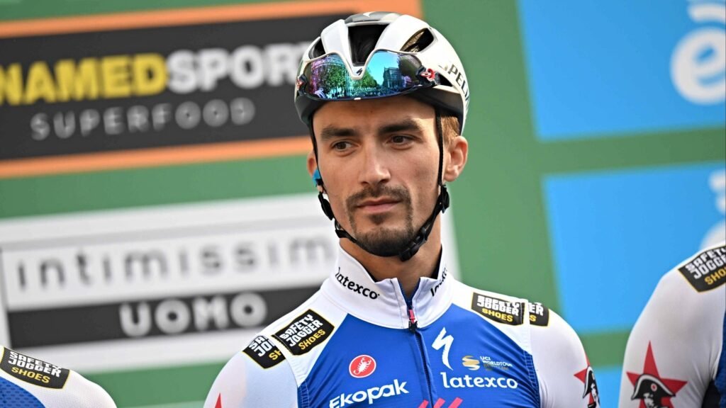 Julian Alaphilippe needs to ‘confirm that he is still a champion’ says QuickStep-AlphaVinyl boss Patrick Lefevere